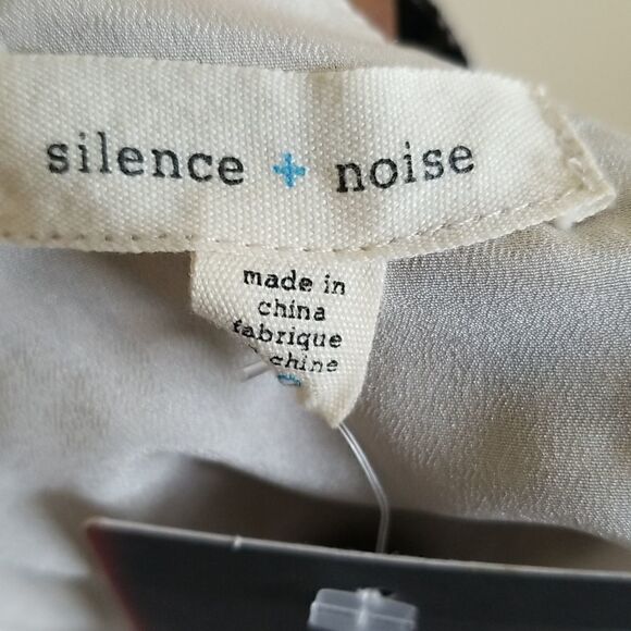 Silence & Noise Sleeveless Dress Sz 10 - Picture 9 of 10